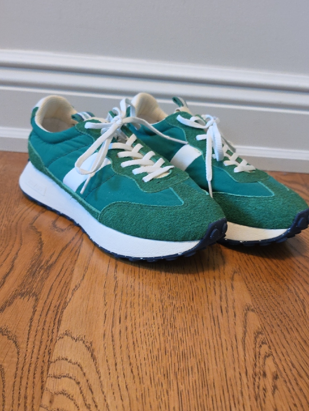 SeaVees Green and White Men's Sneakers